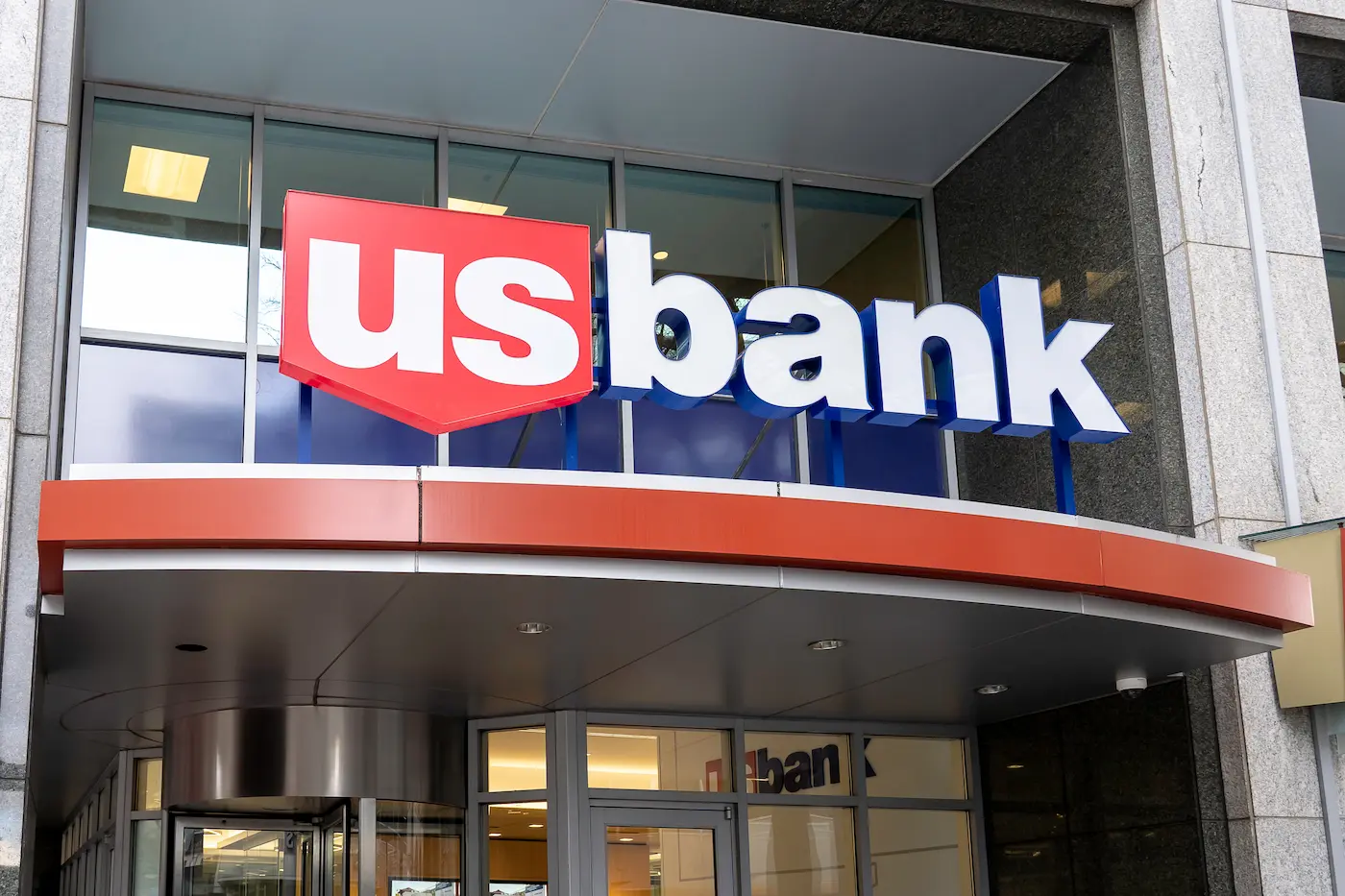 The Best Banks for International Students in the U.S.