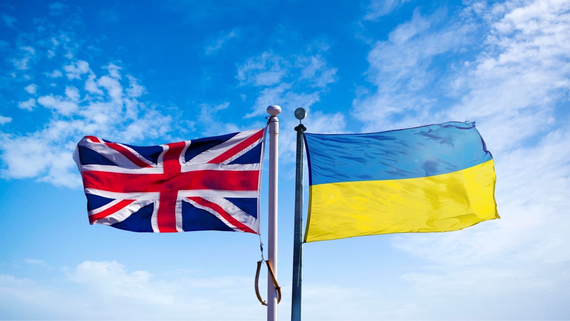 UK Extends Ukrainian Visas for 18 Months, But Housing Concerns Remain