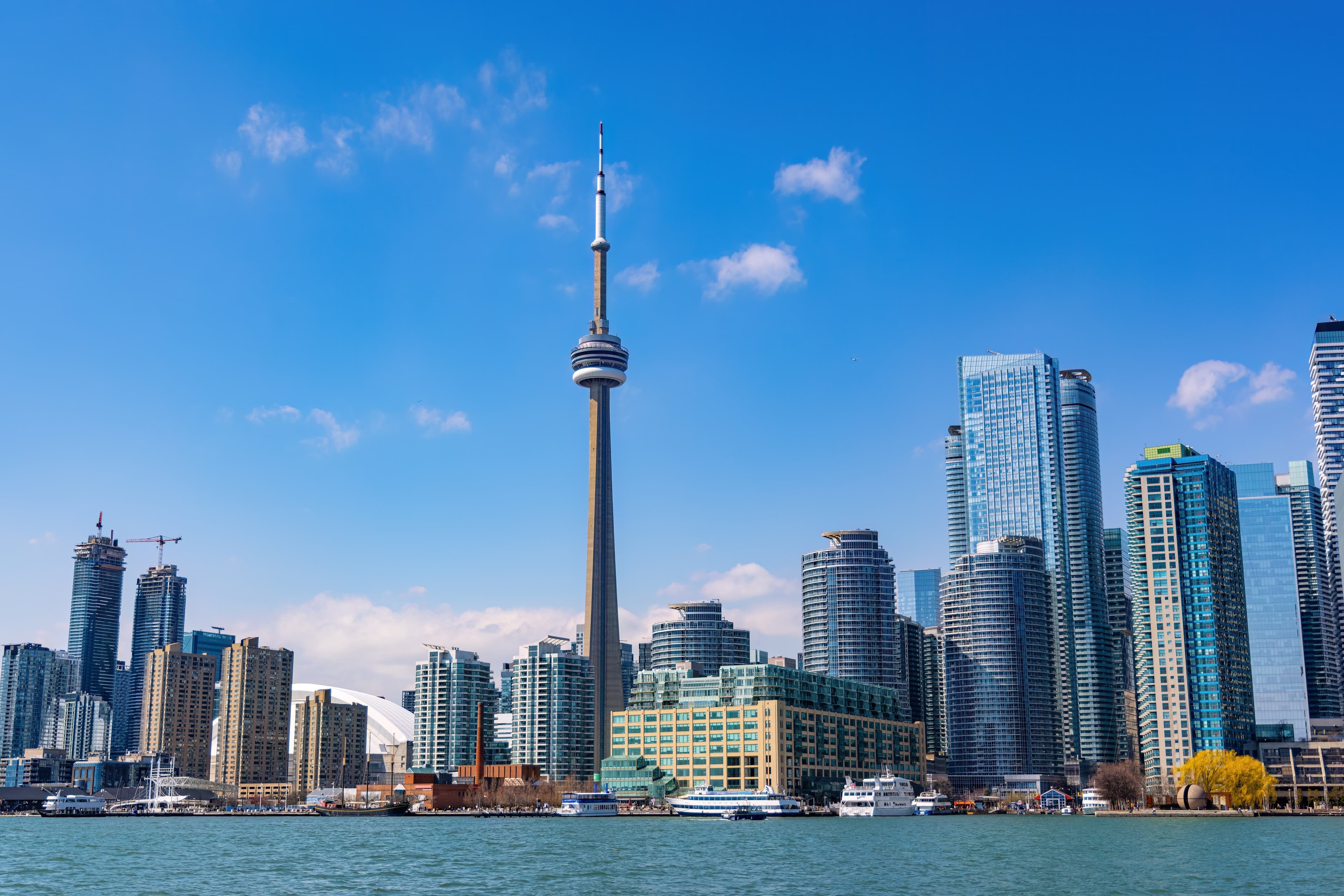 U.S. Visa Wait Times in Canada Among the Longest in the World